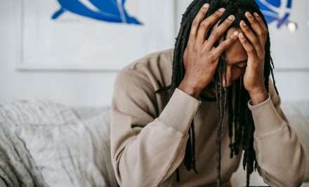 Salvia: ce este, efecte, „bad trip”, riscuri și siguranță