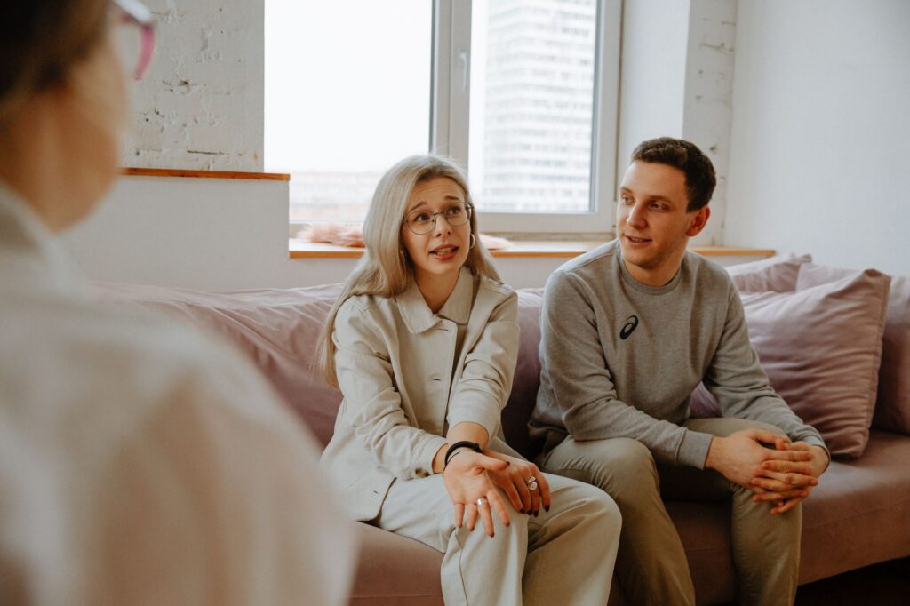 Imagine ilustrativă despre Minciuna și dependența: de ce apar comportamente pe care familia nu le mai recunoaște